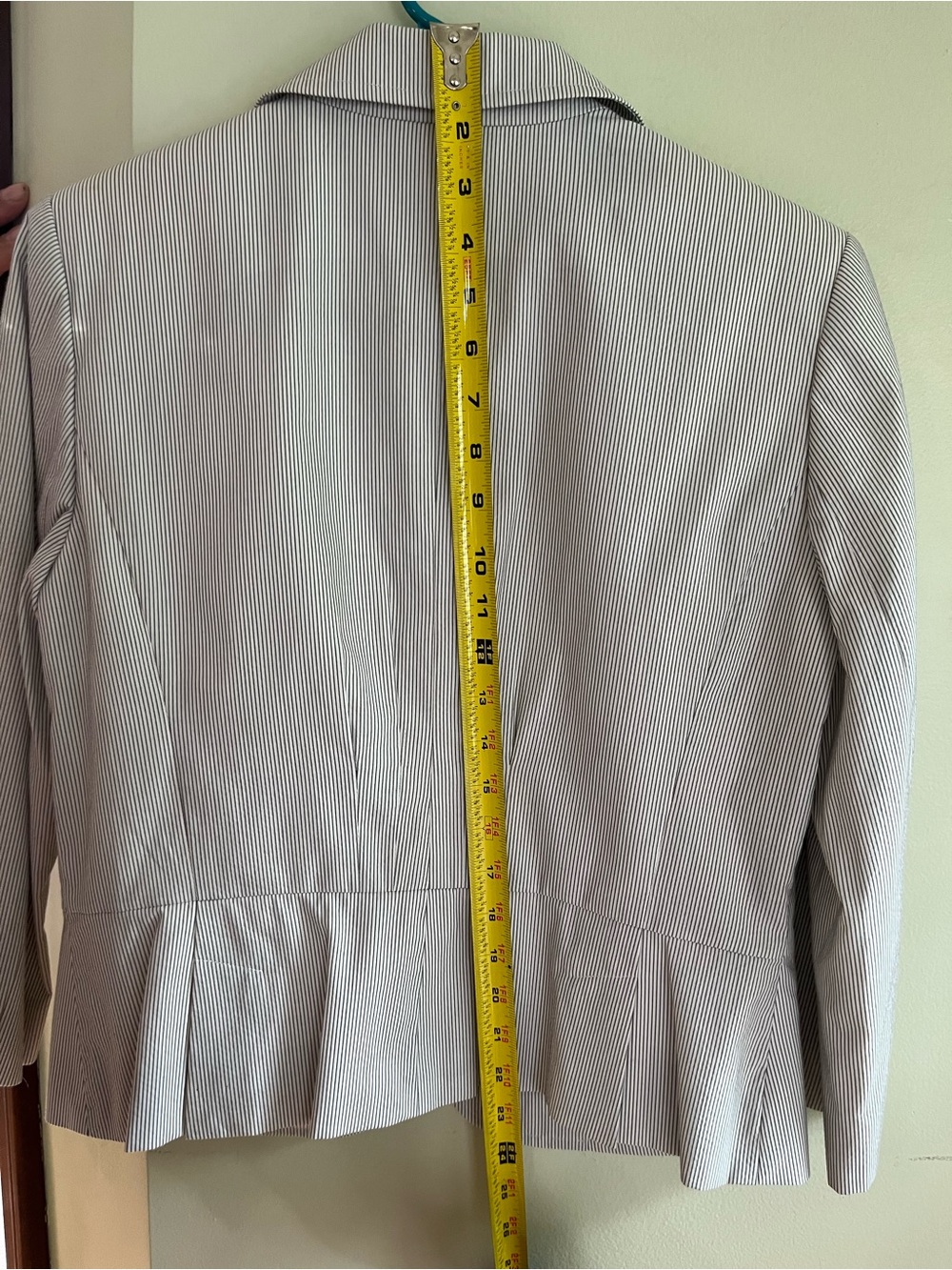 Ann Taylor LOFT Light Gray Pinstripe Women's Blazer Size 6 - Picture 14 of 14